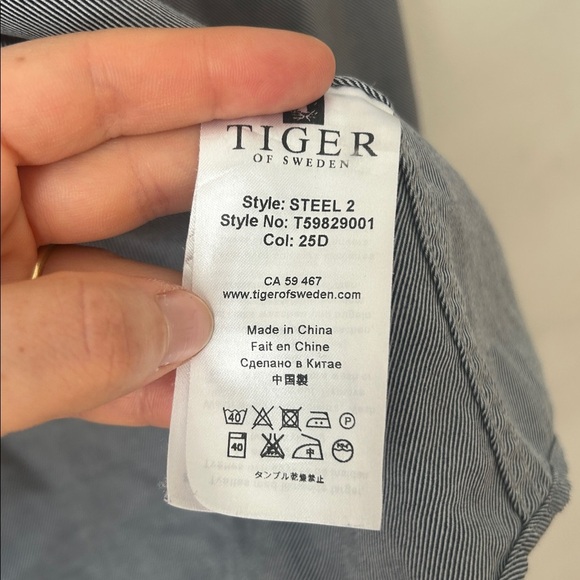 Tiger of Sweden button down shirt Steel 8 grey pinstripe cotton size 41 medium - Picture 4 of 7
